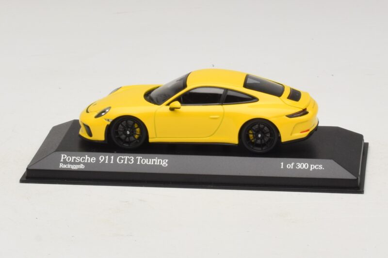 Porsche 911 991.2 GT3 Touring Gul Minichamps 1:43 410067421 Metal