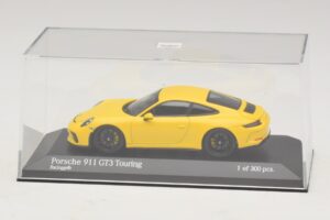 Porsche 911 991.2 GT3 Touring Gul Minichamps 1:43 410067421 Metal — billede 4 af 5
