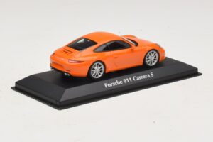 Porsche 911 991 Carrera S Orange Maxichamps 1:43 940060221 Metal — billede 2 af 5