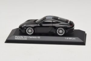 Porsche 911 992 Carrera 4S Sort Metallic Minichamps 1:43 410069320 Metal