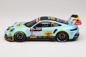 Porsche 911 992 Rally GT #1 C. Cherain / D. Withers Rallye de Wallonie 2025 IXO 1:18 18RMC254 Metal — billede 3 af 6