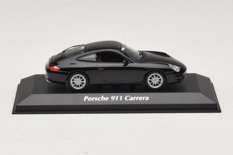 Porsche 911 996 Carrera Sort Maxichamps 1:43 940061020 Metal