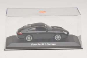 Porsche 911 996 Carrera Sort Maxichamps 1:43 940061020 Metal — billede 4 af 5