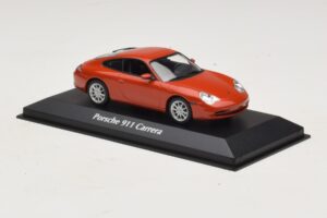 Porsche 911 996 Carrera Orange Metallic Maxichamps 1:43 940061021 Metal — billede 3 af 5