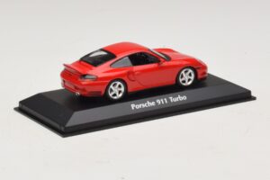 Porsche 911 996 Turbo Rød Maxichamps 1:43 940069300 Metal — billede 2 af 5