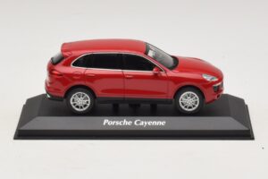 Porsche Cayenne 958 Rød Maxichamps 1:43 940063200 Metal