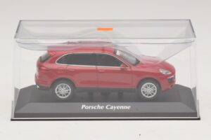 Porsche Cayenne 958 Rød Maxichamps 1:43 940063200 Metal — billede 4 af 5