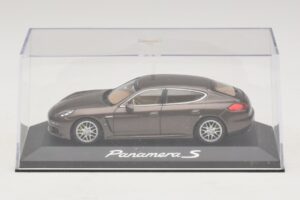 Porsche Panamera 970 S Brun Metallic Minichamps 1:43 WAP0203400E Metal — billede 4 af 5