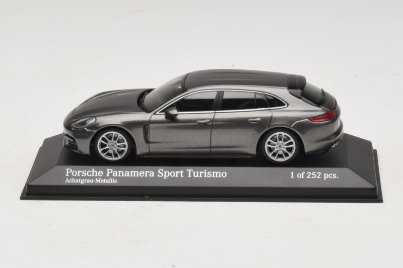 Porsche Panamera 971 Sport Turismo 4S Grå Minichamps 1:43 410066111 Metal