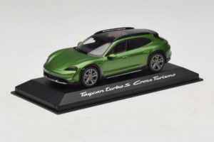 Porsche Taycan Turbo S Cross Turismo Grøn Minichamps 1:43 WAP0207830M003 Metal — billede 2 af 5