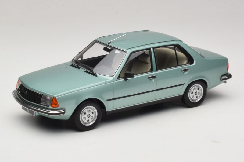 Renault 18 Lysegrøn MCG 1:18 MCG18596 Metal