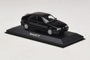 Renault 19 Sort Maxichamps 1:43 940113701 Metal — billede 3 af 5