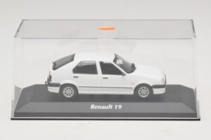 Renault 19 Hvid Maxichamps 1:43 940113700 Metal — billede 4 af 5