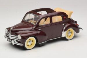 Renault 4CV Rødbrun Solido 1:18 8048 Metal