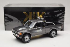 Toyota Hilux N50 Xtra Cab 4x4 Grå Metallic KK-Scale 1:18 KKDC181563 Metal — billede 6 af 6