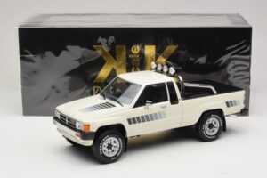Toyota Hilux N50 Xtra Cab 4x4 Hvid KK-Scale 1:18 KKDC181564 Metal — billede 6 af 6