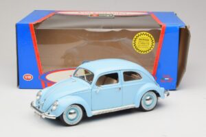 Volkswagen Boble Blå Bburago 1:18 3381 Metal — billede 8 af 8