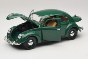 Volkswagen Beetle Grøn Maisto 1:18 32820 Metal — billede 2 af 8