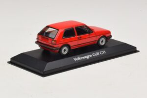 Volkswagen Golf GTI Mk2 Rød Maxichamps 1:43 940054121 Metal — billede 2 af 5