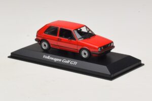 Volkswagen Golf GTI Mk2 Rød Maxichamps 1:43 940054121 Metal — billede 3 af 5