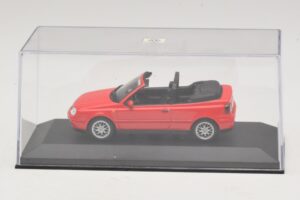 Volkswagen Golf Mk4 Cabriolet Rød Forhandlerudgave Minichamps 1:43 GOLF006 Metal — billede 4 af 5