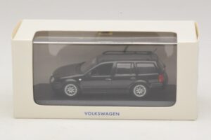 Volkswagen Golf Mk4 Variant Sport Highline BBS Edition Sort Minichamps 1:43 GOLF008 Metal — billede 5 af 5