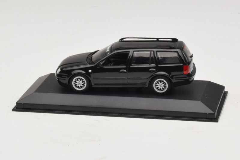 Volkswagen Golf Mk4 Variant Sport Highline BBS Edition Sort Erstatningsæske Minichamps 1:43 GOLF008-R1 Metal