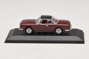 Volkswagen Karmann Ghia Rød Med Sort Tag Minichamps 1:43 GHIA002 Metal