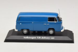 Volkswagen T2b Varevogn Blå Maxichamps 1:43 940053061 Metal