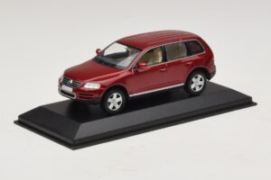 Volkswagen Touareg 7L Rød Minichamps 1:43 TOUAREG003 Metal — billede 2 af 5