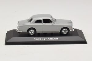 Volvo 121 Amazon Grå Maxichamps 1:43 Volvo 121 Amazon Grå Maxichamps 1:43 940171000 Metal