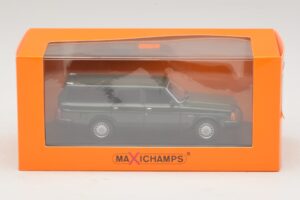 Volvo 240 GL Stationcar Mørkegrøn Maxichamps 1:43 940171411 Metal — billede 5 af 5