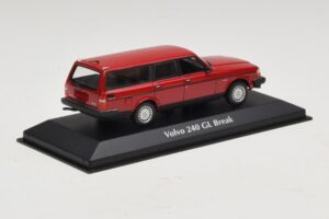 Volvo 240 GL Stationcar Rød Maxichamps 1:43 940171410 Metal — billede 2 af 5
