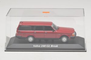 Volvo 240 GL Stationcar Rød Maxichamps 1:43 940171410 Metal — billede 5 af 5